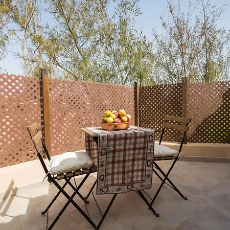Home2book Charming Casa Claudia, Pool & Terrace Apartment